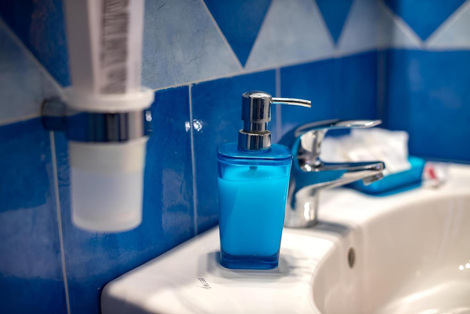 Sonnino B&B Procida Phòng bức ảnh