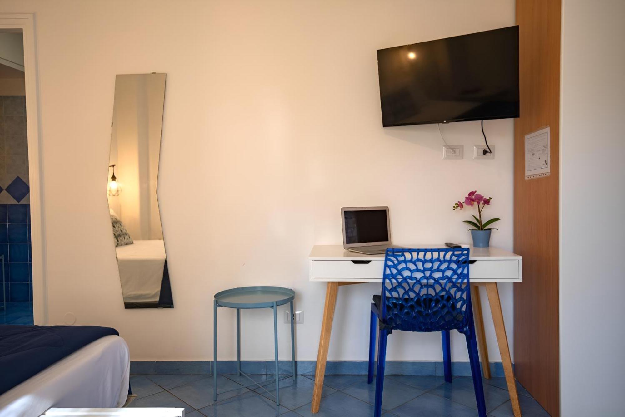 Sonnino B&B Procida Phòng bức ảnh